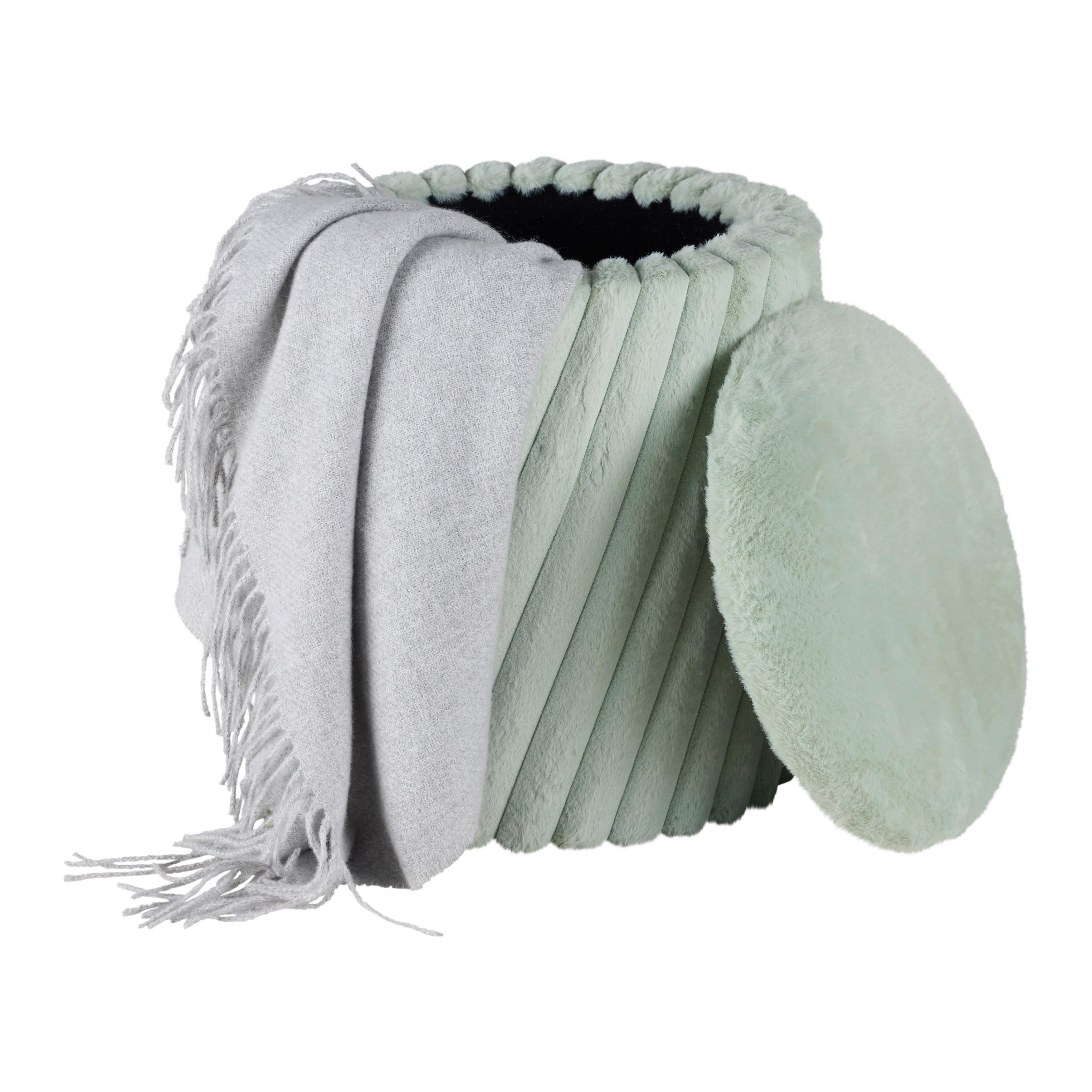 Taburet CADY, zelená tk.kožešina, max.120 kg - zelená, Romantický / Rustikální, kompozitní dřevo/textil (37/40/37cm) - Mömax