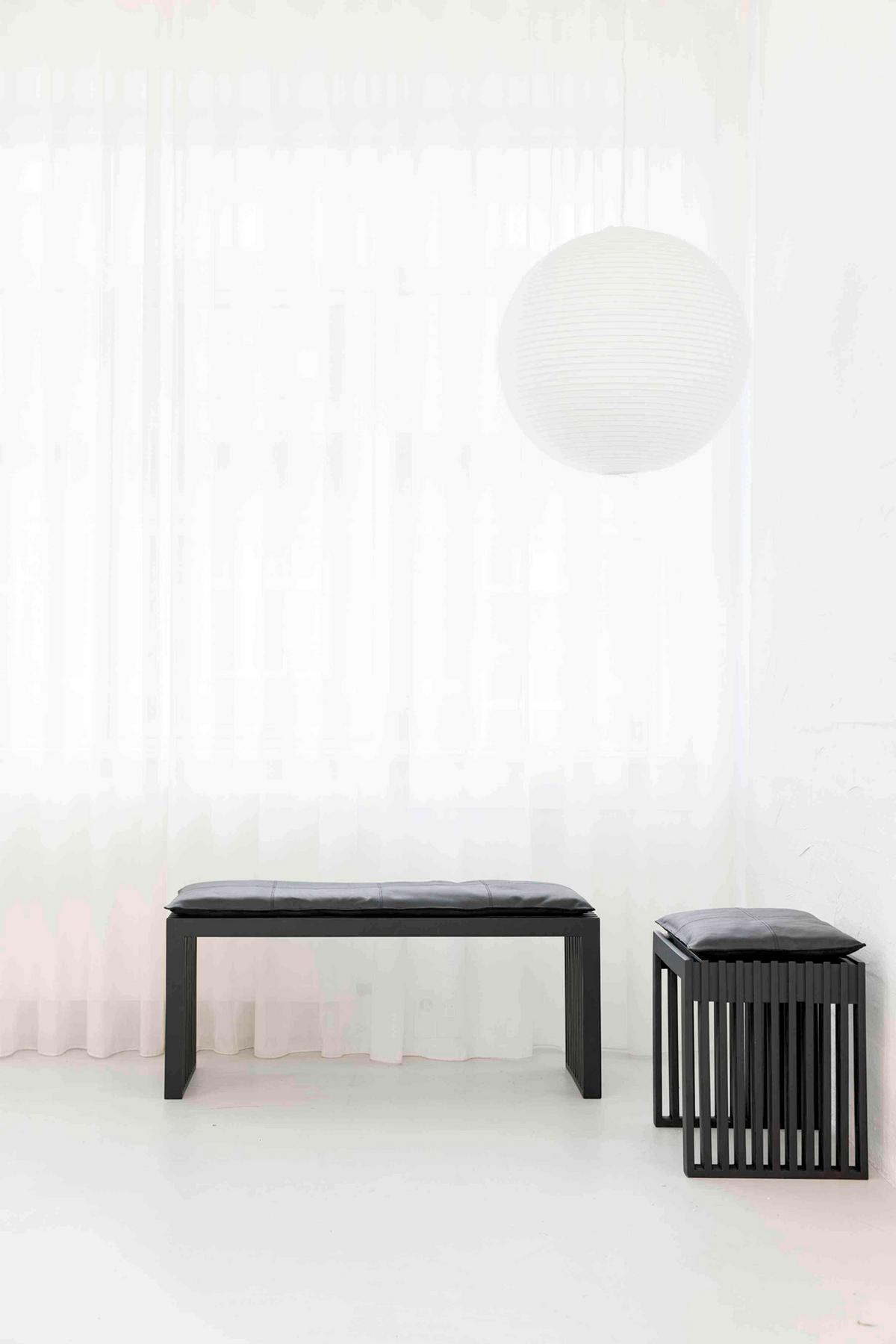 Sitzbank Schwarz Rib 104x43 cm - Schwarz, KONVENTIONELL, Holz (104/43/35cm) - MID.YOU