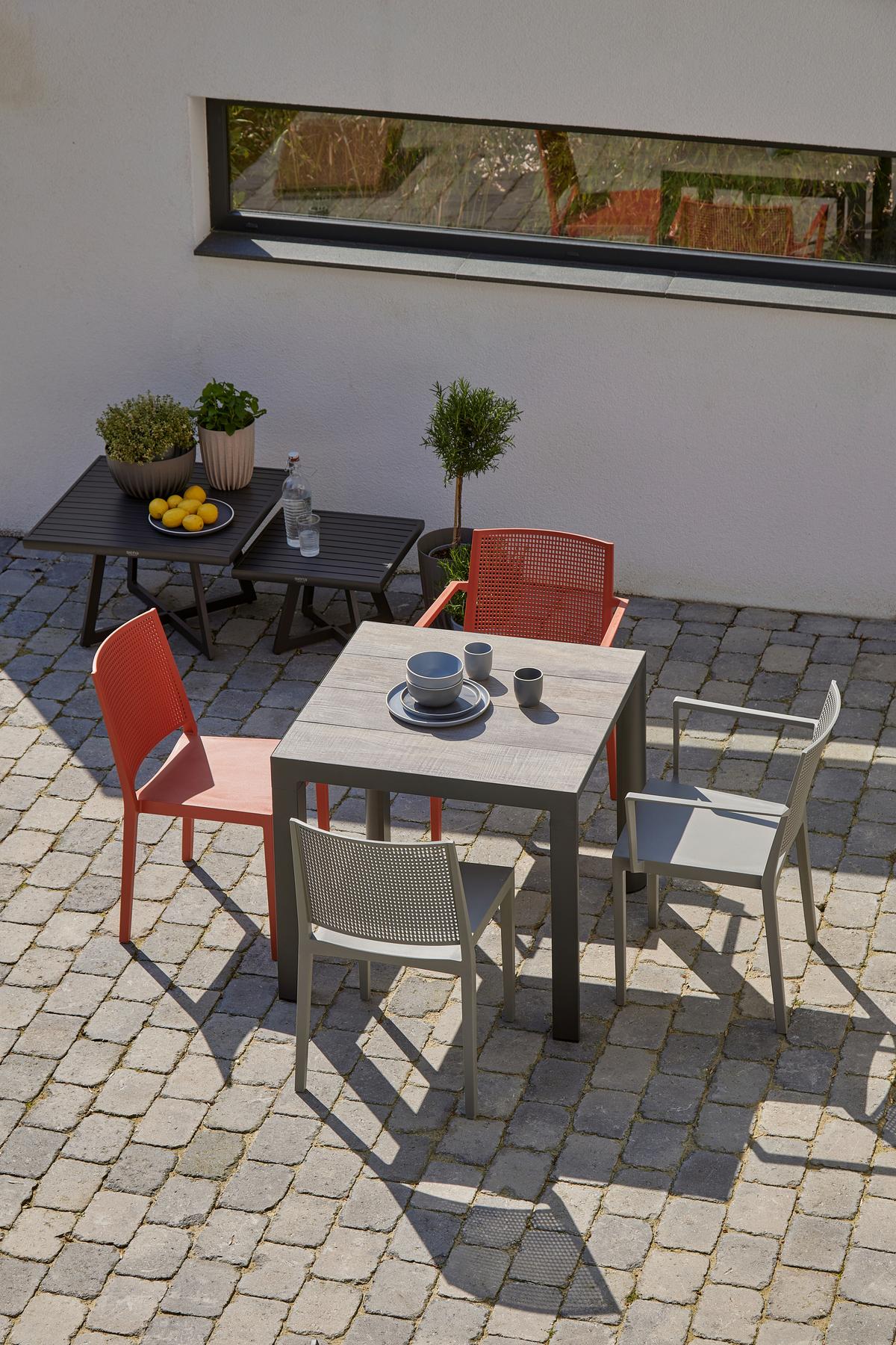 Stapelstuhl T20115 - Rot, Basics, Kunststoff (46/80/56cm) - Siena Garden