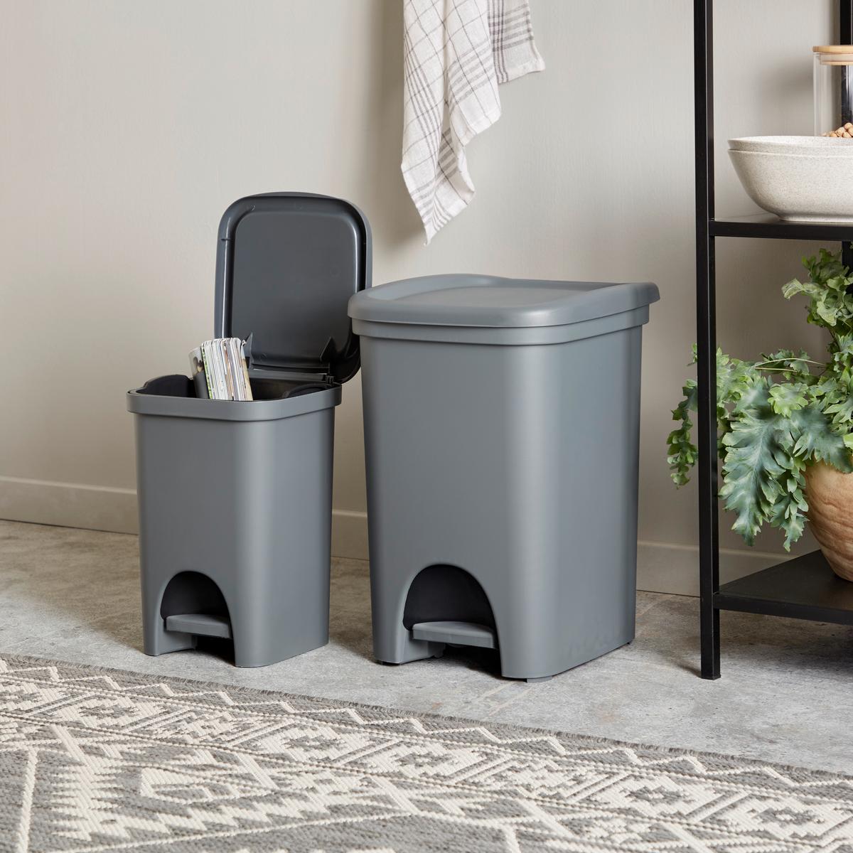 Treteimer 6l Grau Kunststoff LxBxH: 20,5x21,5x28,5 - Schwarz/Grau, KONVENTIONELL, Kunststoff (20,5/21,5/28,5cm)