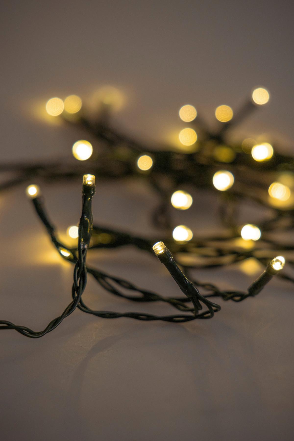 SVĚTELNÝ ŘETĚZ UI - tmavě zelená, Romantický / Rustikální, plast (595cm) - Mömax