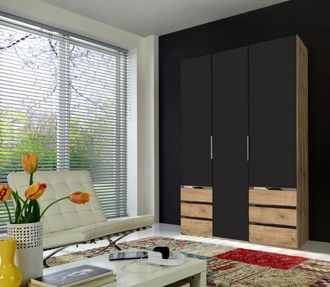 Moderne Aufbewahrung mit Gemütlichkeitsfaktor dank des stylischen Kleiderschrankes LEVEL. Dreitüriger Kleiderschrank in Graphit und Eiche Dekor
