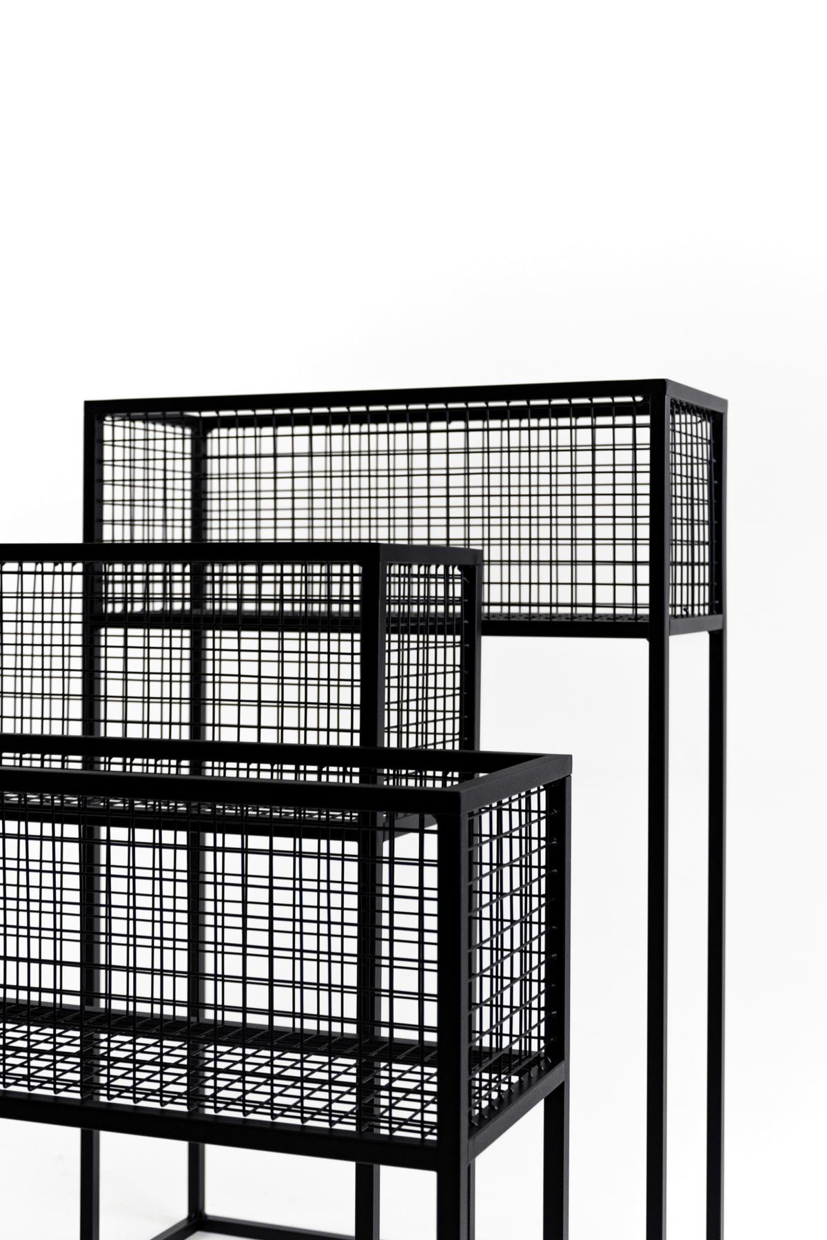 Blumenständer Aluminium Schwarz BxHxT: 60x75x23 Cn - Schwarz, Basics, Metall (60/75/23cm)