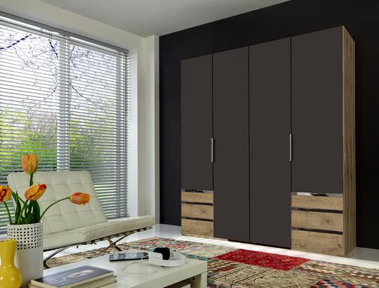 Moderne Aufbewahrung mit Gemütlichkeitsfaktor dank des stylischen Kleiderschrankes LEVEL. Viertüriger Kleiderschrank in Graphit und Eiche Dekor