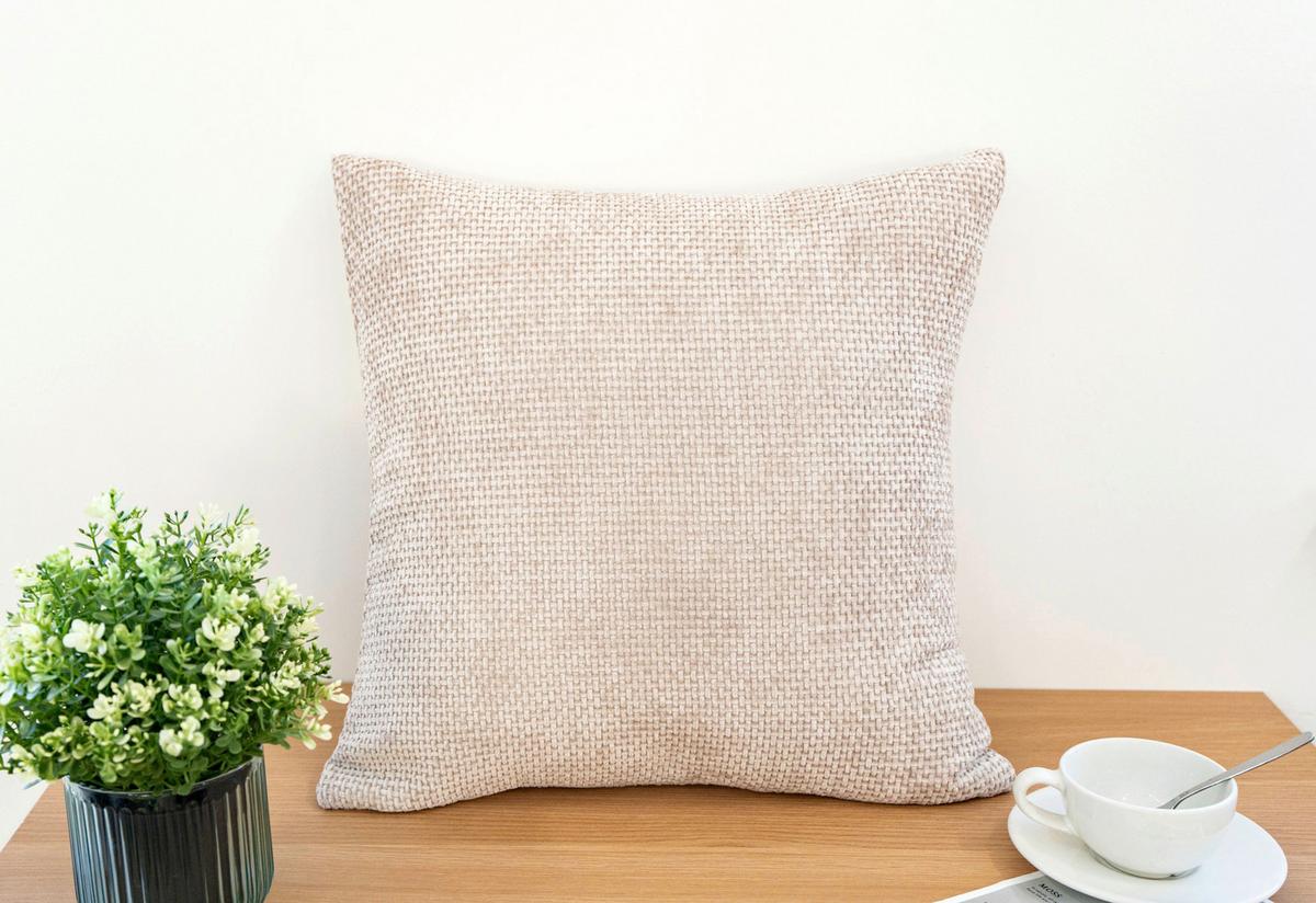 Díszpárna Riena Kb. 45/45cm - krémszínű, Modern, textil (45/45cm) - Luca Bessoni