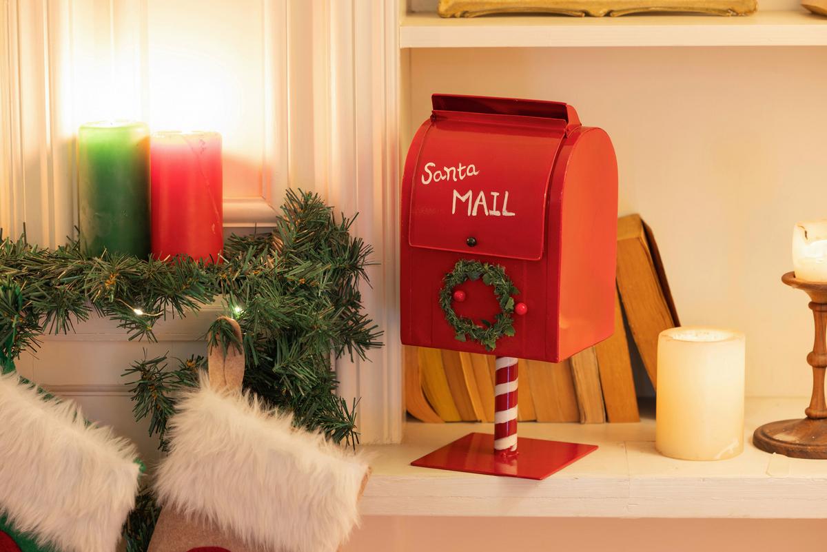 Dekor Postaláda Rebecca - piros, Konventionell, fém (14/12/31cm) - Luca Bessoni