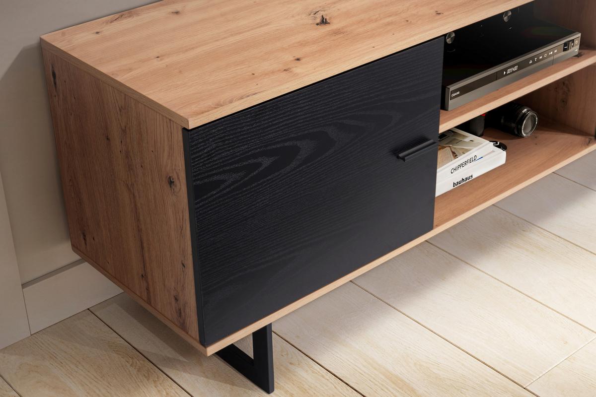NÍZKA KOMODA WL6.822 - čierna/farba duba, Design, kov/kompozitné drevo (150/55/40cm) - Livetastic