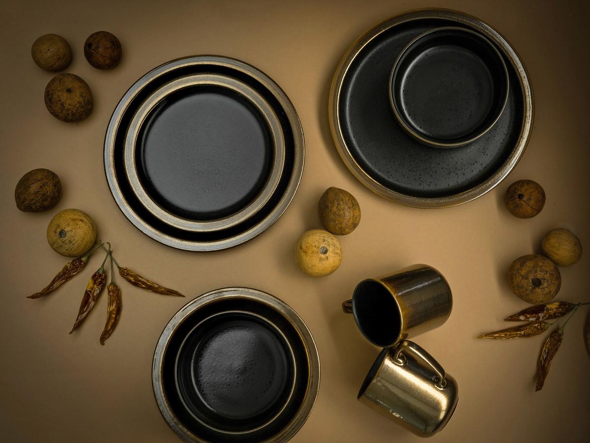 Kombiservice Modern Keramik 2 Personen Geschirr Set - Goldfarben/Schwarz, MODERN, Keramik (37,5/23/30,5cm) - Creatable
