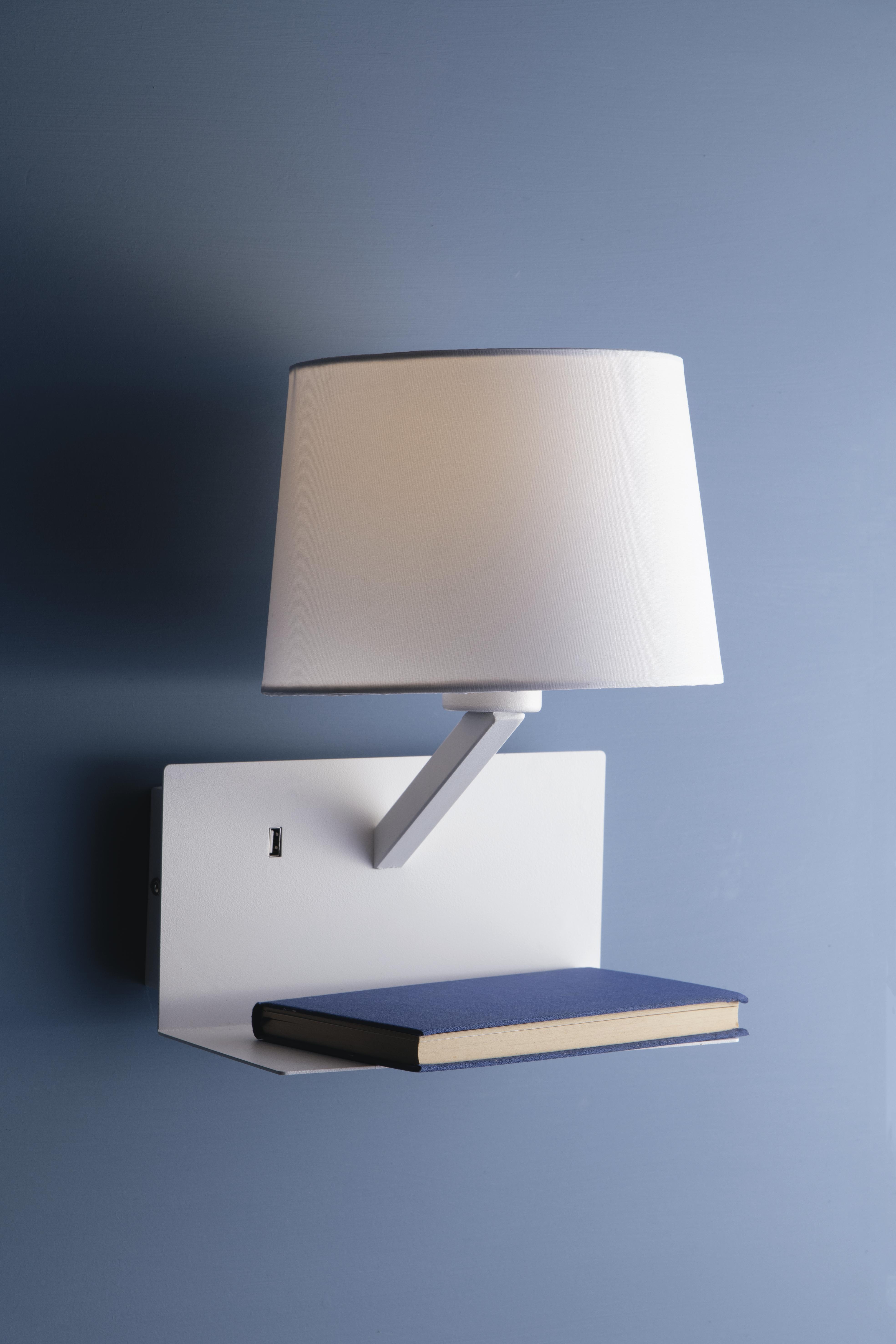 Wandleuchte Ciak 1-Flammig Kippschalter + USB-Anschluss - Weiß, Design, Textil/Metall (31/23/22,5cm)