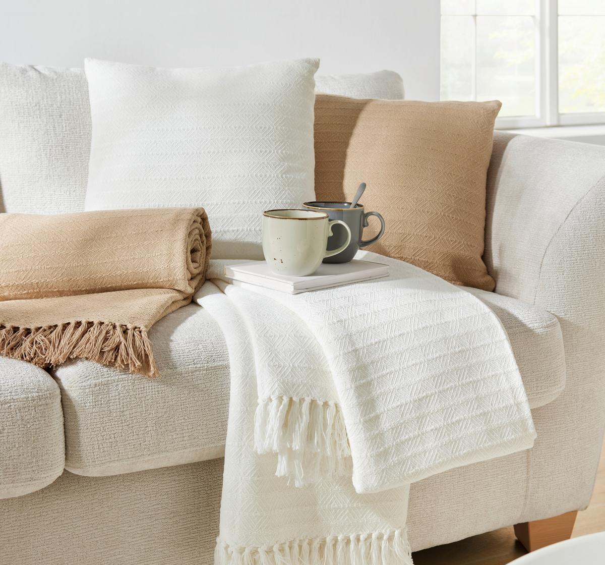 Dekorační polštář Tara, 45/45cm, přírodní - bílá, Lifestyle, textil (45/45cm) - Mömax