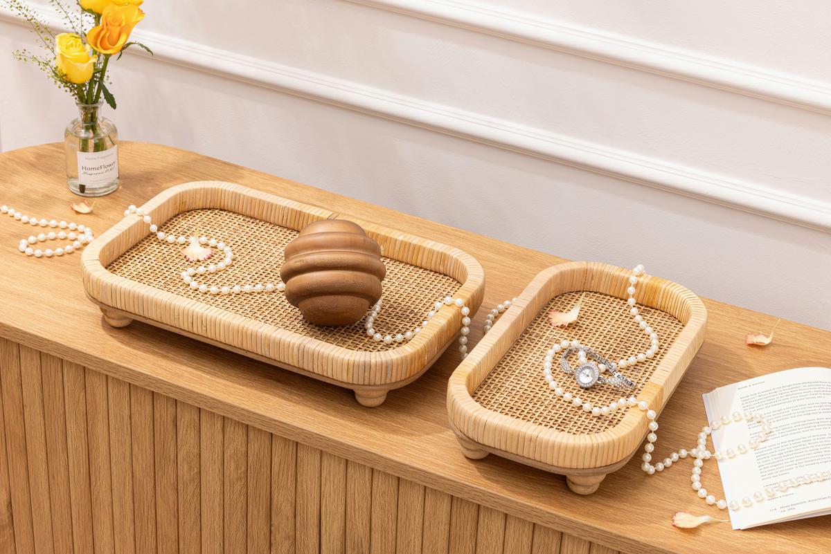 Dekotablett Mariam - Naturfarben, KONVENTIONELL, Holz/Holzwerkstoff - Luca Bessoni