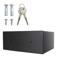 Tresor mit Befestigungsmaterial Tresor mit Befestigungsmaterial