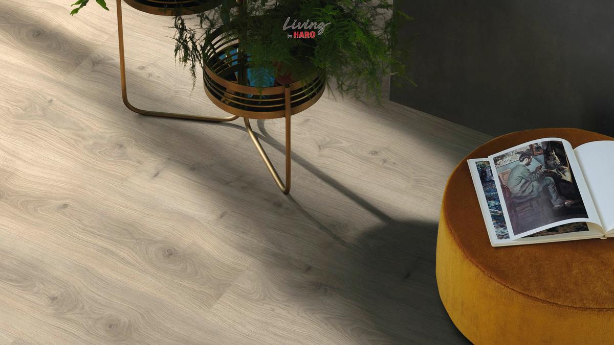 Laminatboden Eiche Lava Grau Auth Soft Landhausdiele Stärke 8mm - Beige/Graubraun, Natur, Holzwerkstoff (220/24,3/0,8cm) - Living by HARO