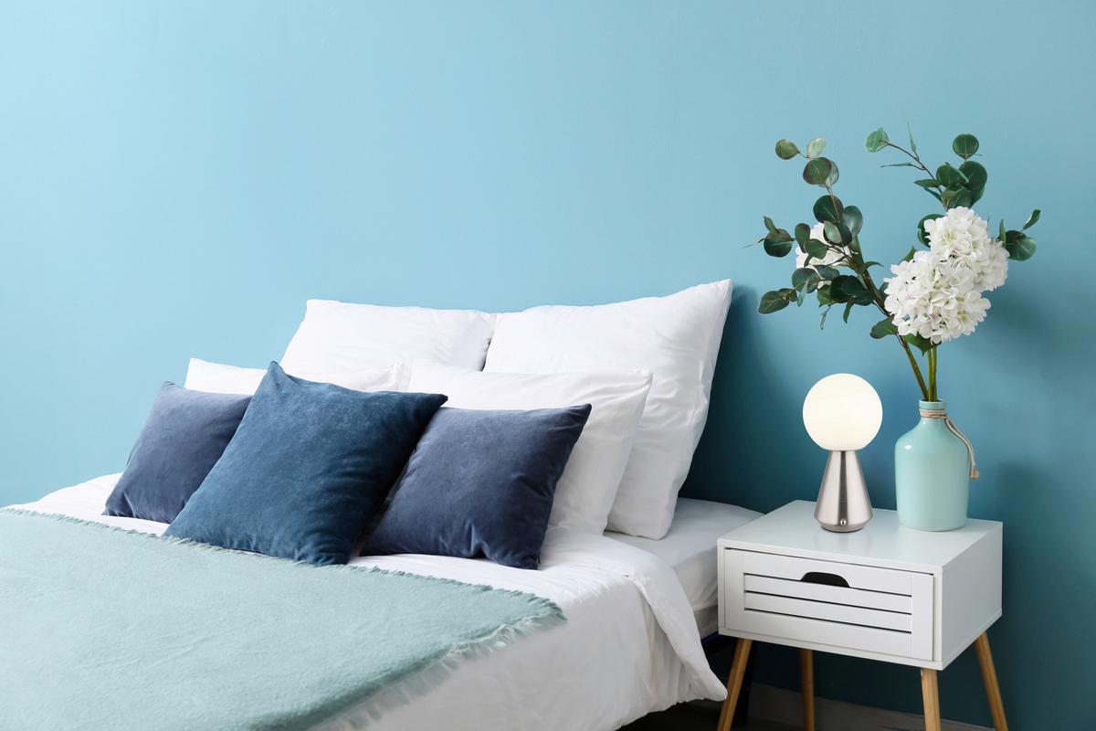 Akku-tischleuchte Sora Weiß Nickelfarben D:12cm - Weiß/Nickelfarben, Design, Kunststoff/Metall (12/23,5cm) - Globo