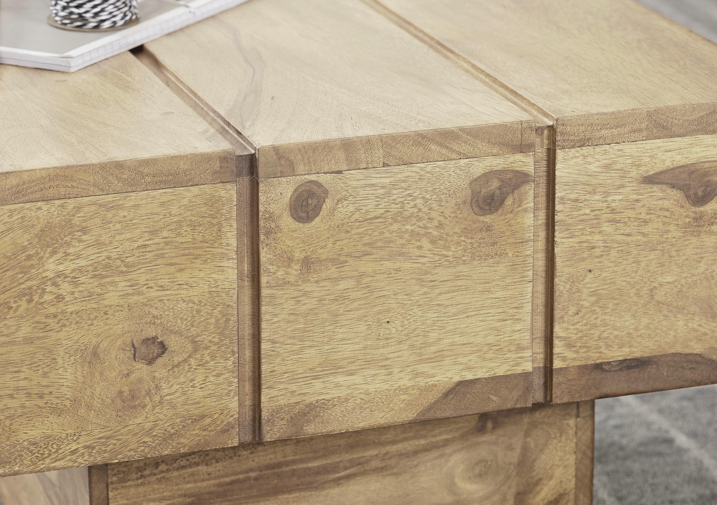 Beistelltisch Sira aus Naturbelassener Akazie Detail Seite