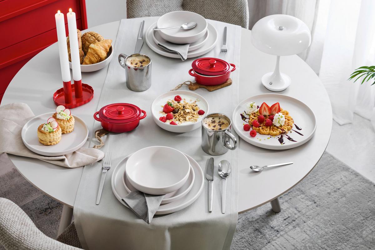 NABÍJATEĽNÁ STOLNÁ LAMPA RETRO - biela/chrómová, Modern, kov/plast (19,5/24cm) - Mömax