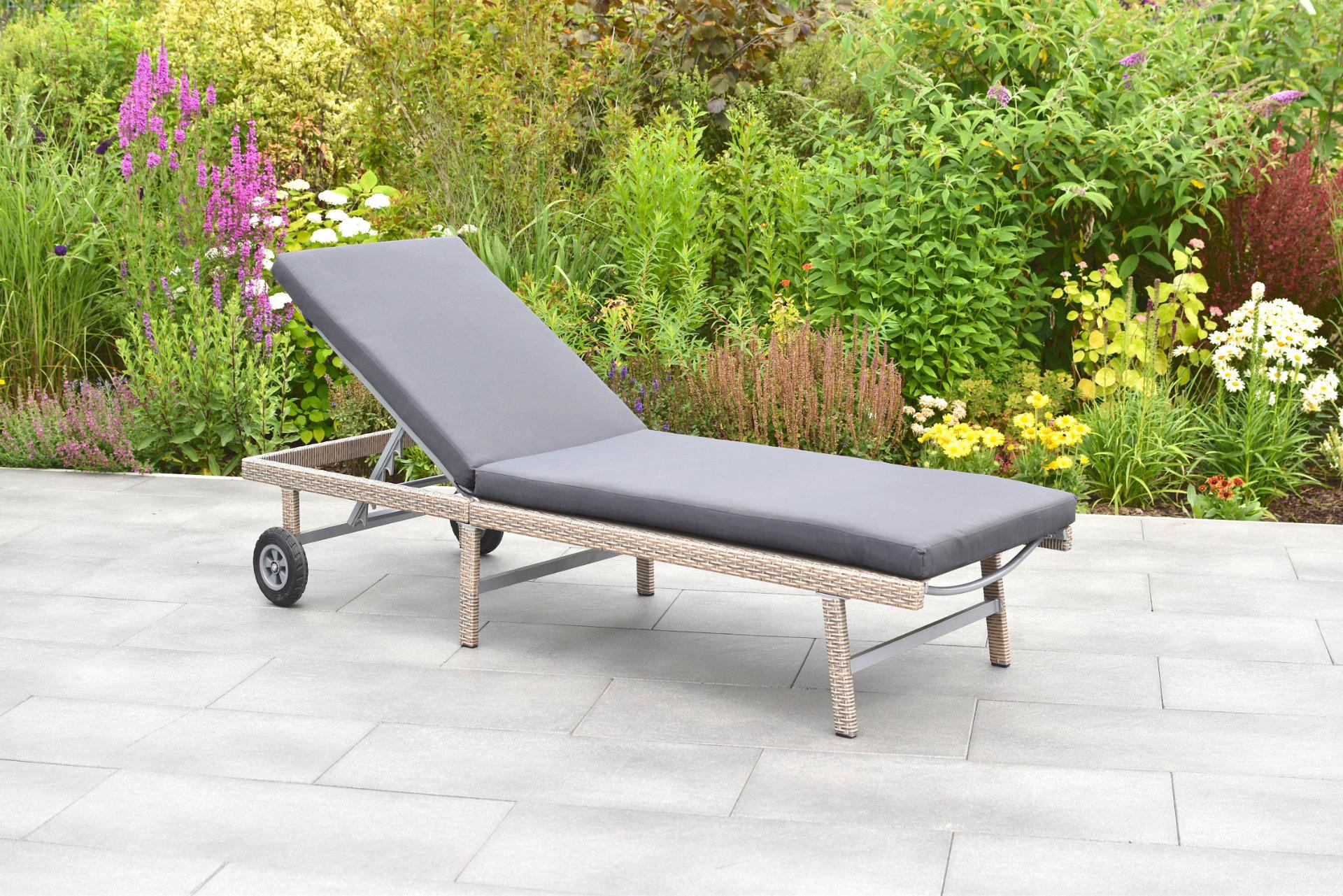 Sonnenliege Navarra Metall/Kunststoff mit Rollen - Beige/Grau, MODERN, Kunststoff/Metall (202/35/65cm) - Gardenson