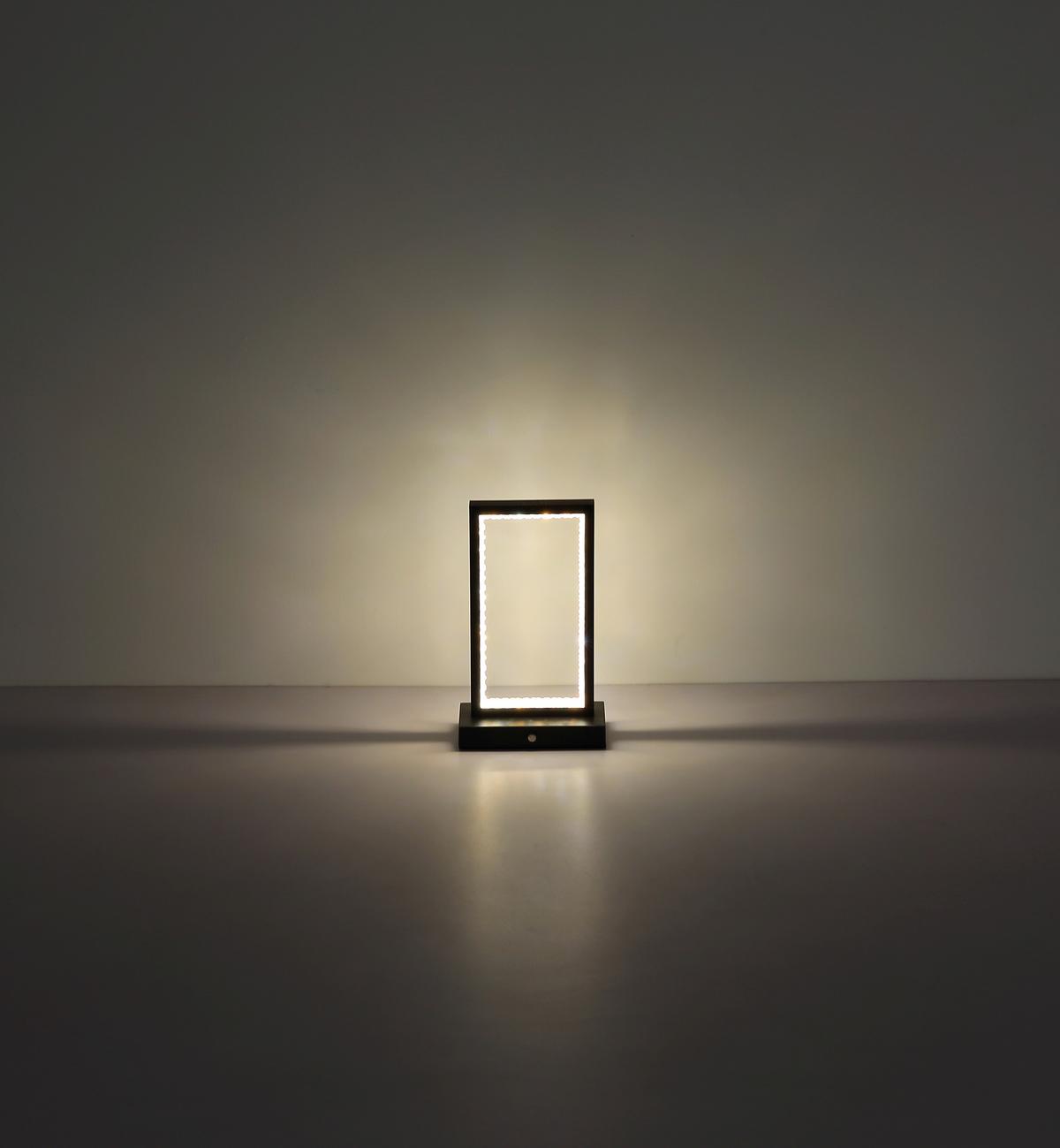 Akku-Tischleuchte 24008s - Klar/Schwarz, Design, Kunststoff/Metall (14/7,5/23cm) - Globo