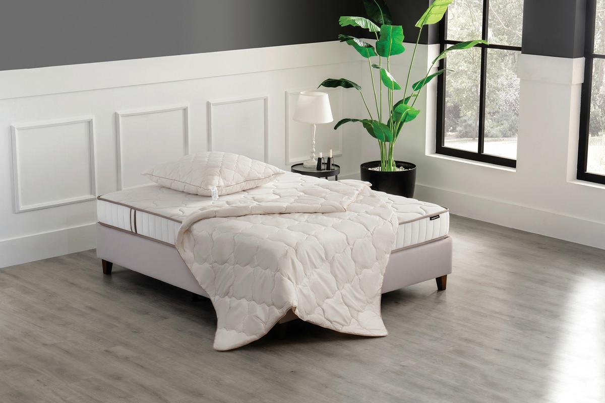 Bettdecke Superwashed Wolle - Weiß, Basics, Textil (155/220/17,33cm) - Yatas