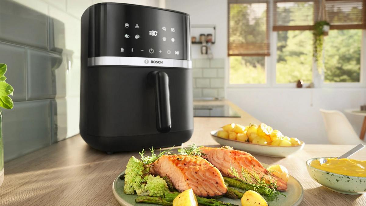 Bosch Air Fryer Serie 4 - fekete, műanyag (33,2/27,6/38,5cm)