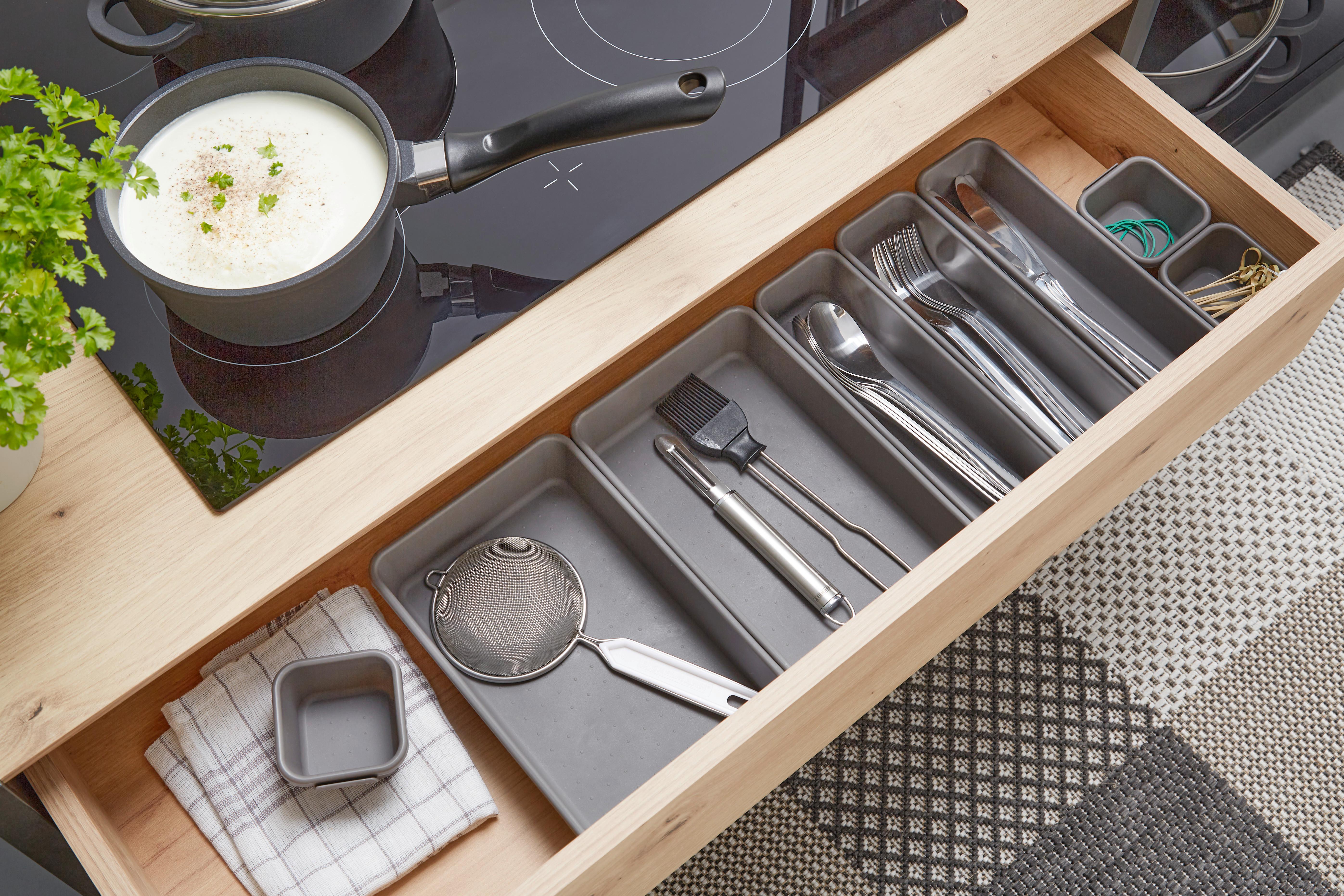 Besteckeinsatz Tabitha, Grau 8 -Teilig. Set - Grau, KONVENTIONELL, Kunststoff - Luca Bessoni