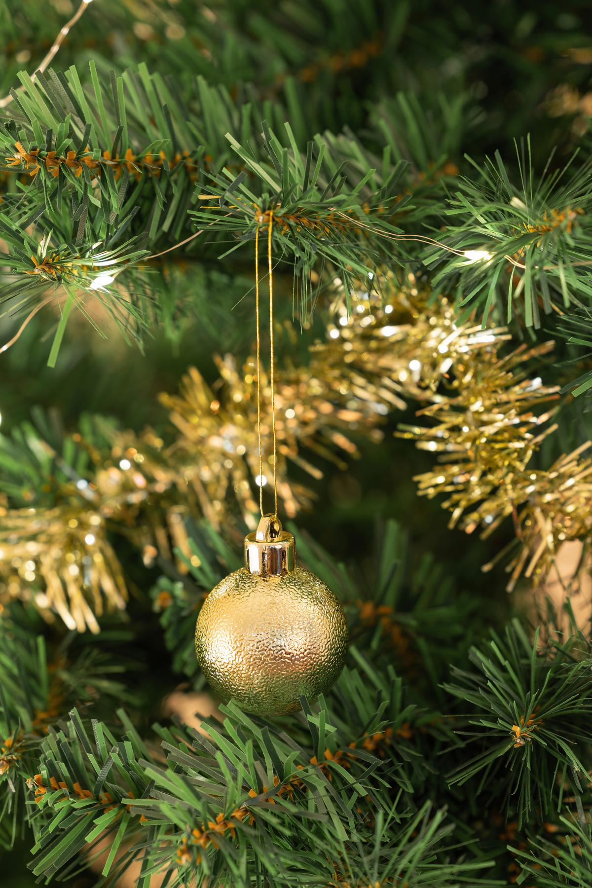 Christbaumkugel-Set Anita - Goldfarben, KONVENTIONELL, Kunststoff - Luca Bessoni