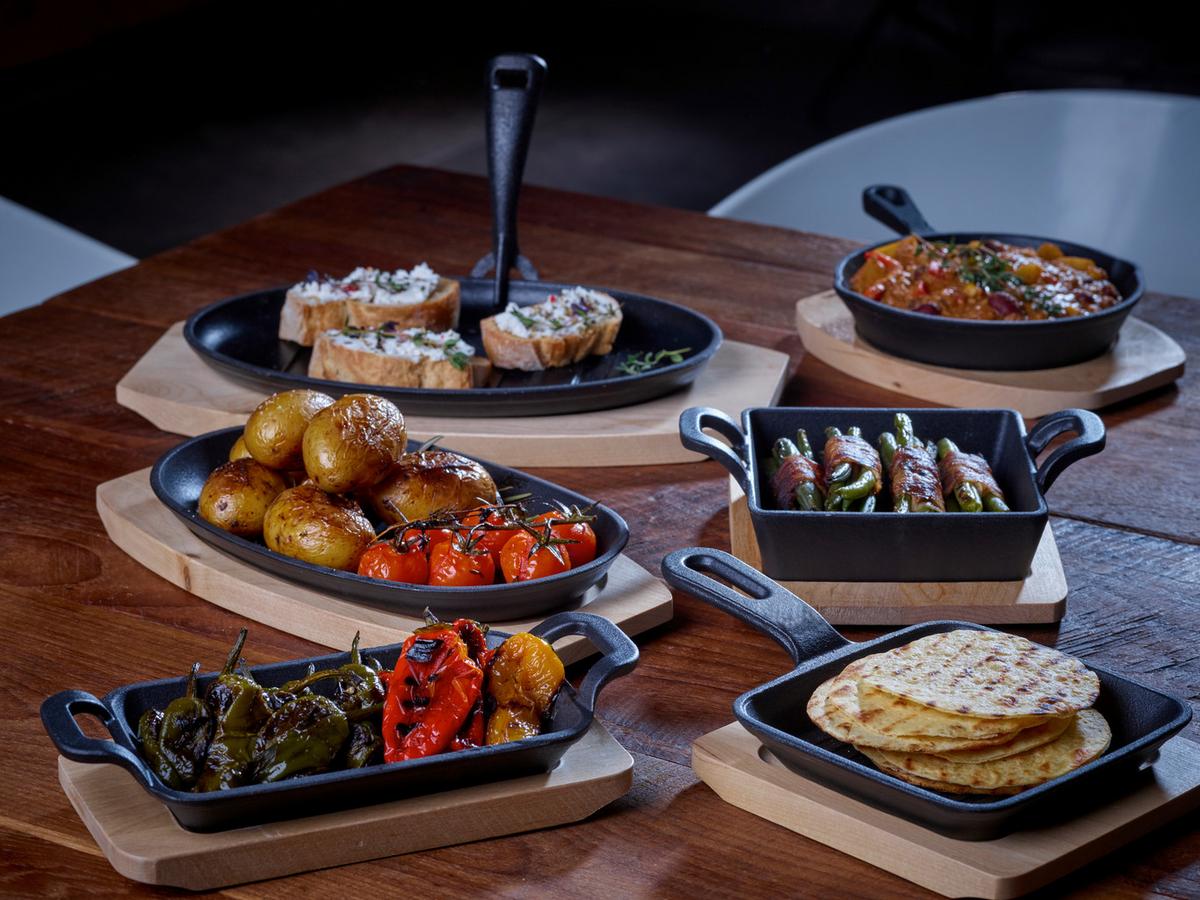 Servierpfanne 2 Stück L/b/b: 25,4x15,8x3,2 Cm - Schwarz, Basics, Metall (25,4/15,8/3,2cm) - Echtwerk