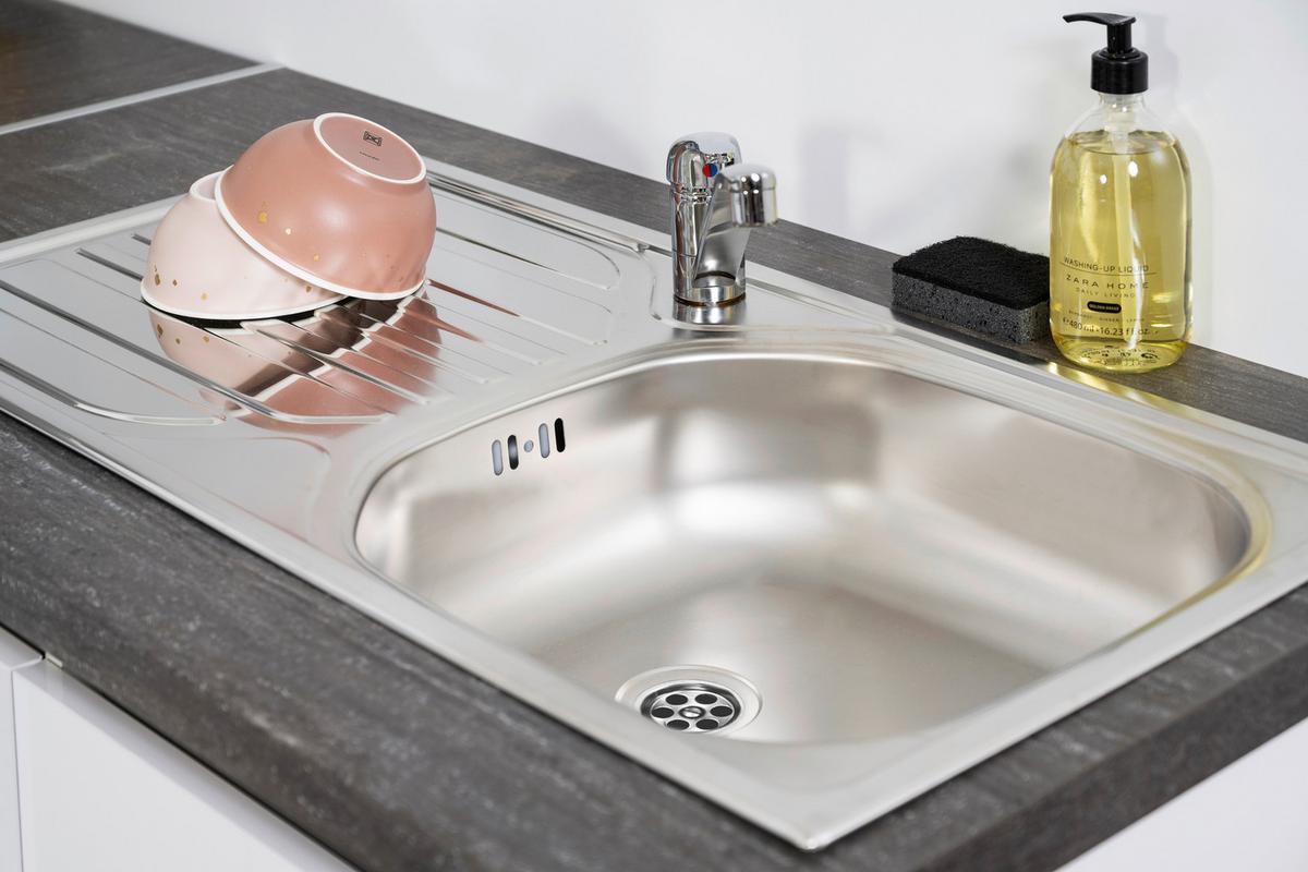 Küchenzeile Premium m. Geräten 270 cm Weiß modern - Weiß/Braun, MODERN, Holzwerkstoff (270cm) - Respekta