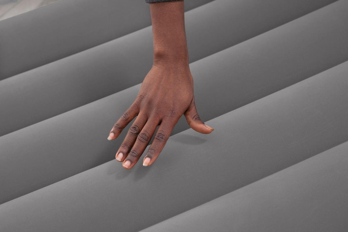 Luftbett Lisha 191x137x30 cm Bis 300kg, inkl. Pumpe - Dunkelgrau/Schwarz, KONVENTIONELL, Kunststoff/Metall (191/137/30cm) - Bestway