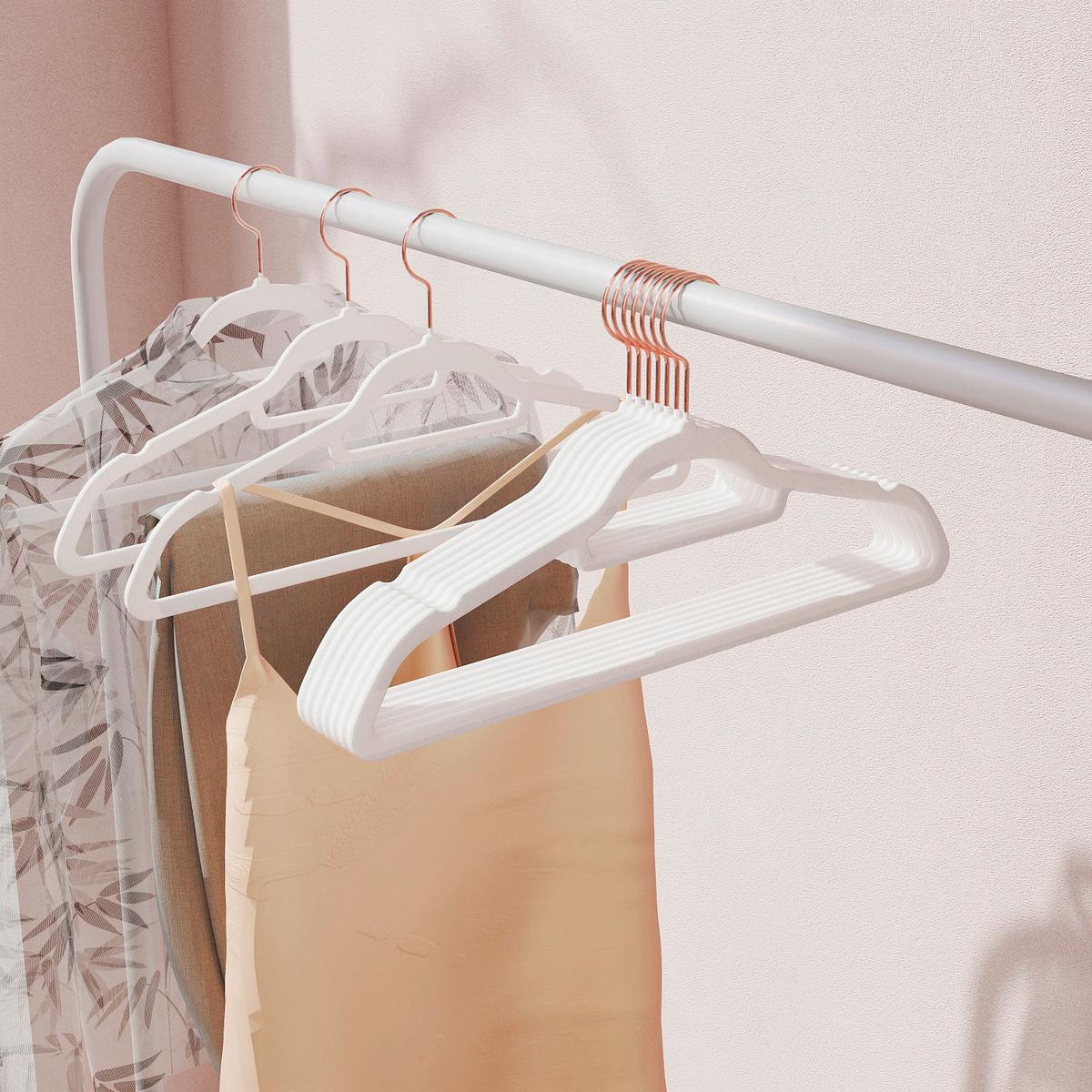 Kleiderbügel Weiß, Kupferfarben B: 42,7 cm - Weiß, Basics, Kunststoff/Metall (42,7/22/0,6cm)
