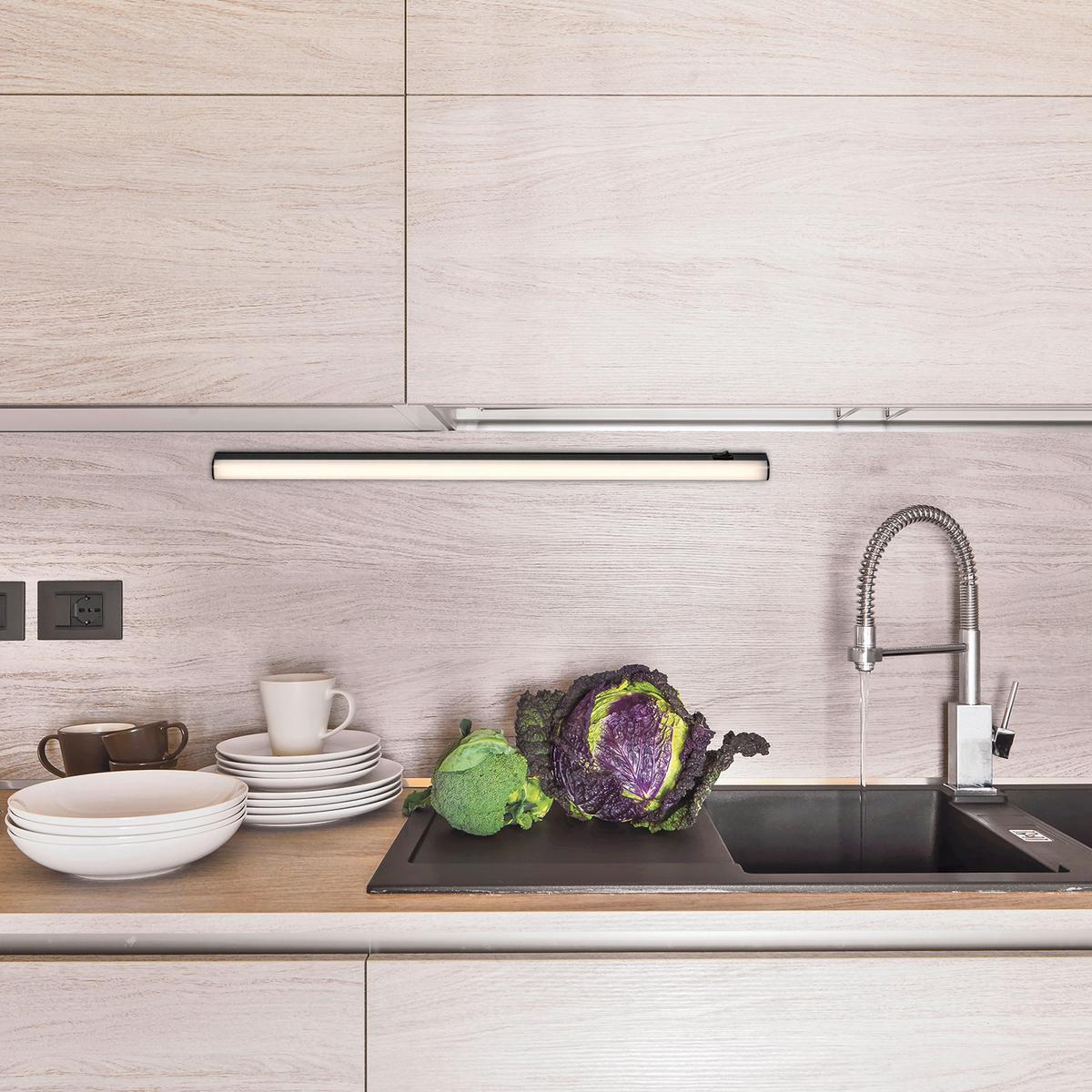 Pultmegvilágító Lámpa Greg 78003 - Basics, műanyag (31/2/3cm) - Rabalux