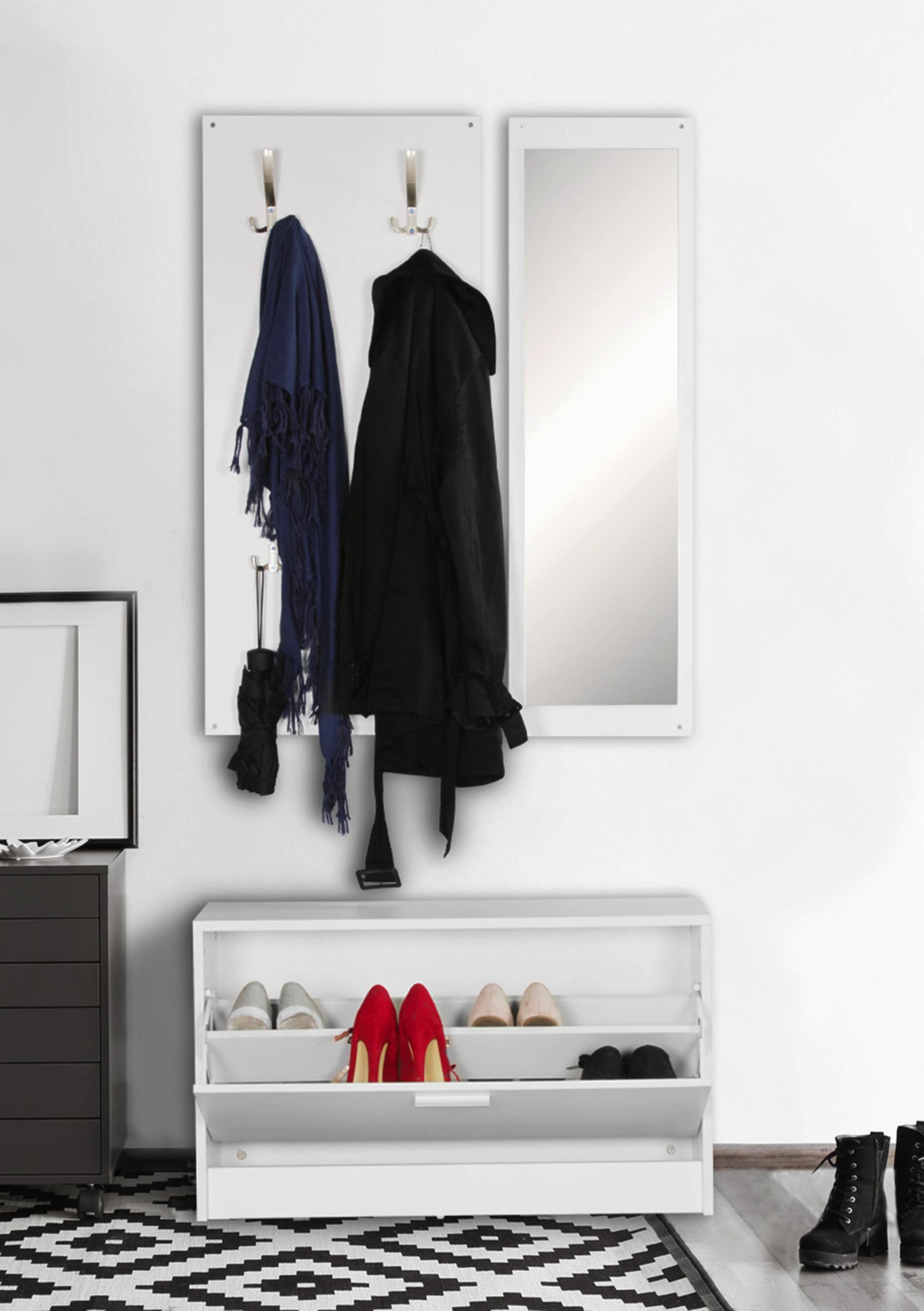 Wandgarderobe in Weiß mit Spiegel und Schuhkipper