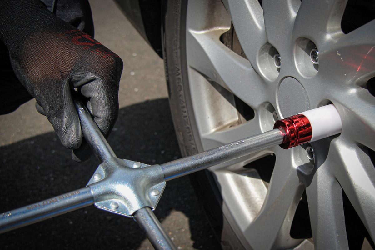 Radwechsel-Service-Satz 9680 - Blau/Silberfarben, Basics (67/43/35cm)