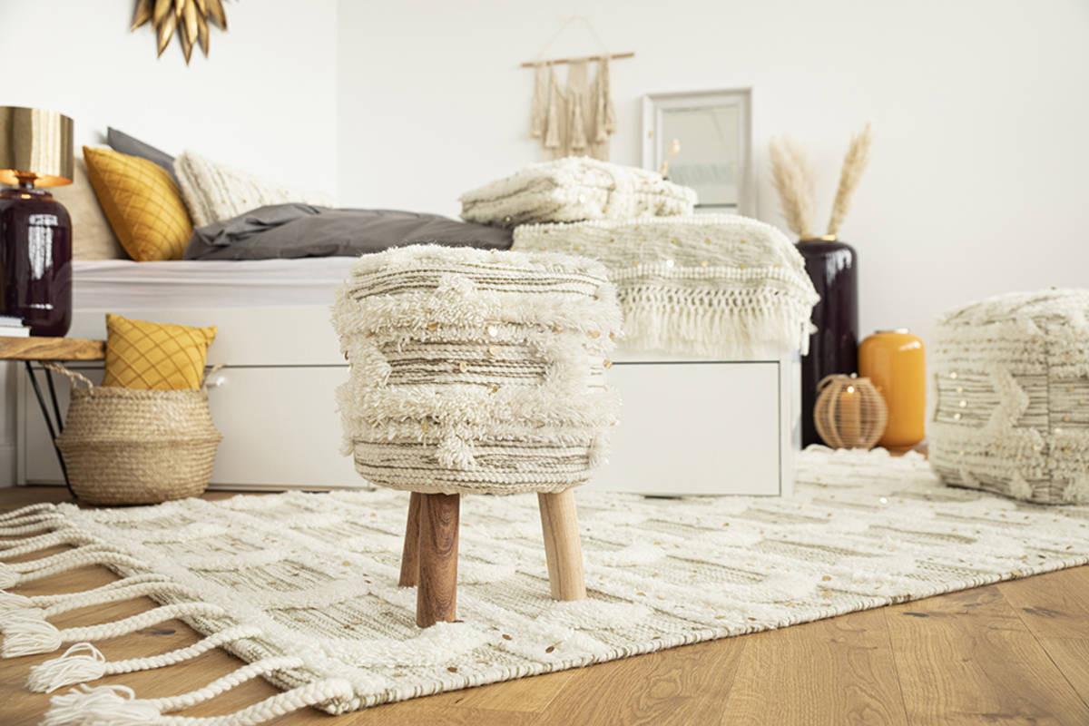 Hocker Bohist Makramee/ Echtholz Creme/olivgrün H:50cm - Creme/Olivgrün, Trend, Holz/Textil (38/50/38cm) - Kayoom