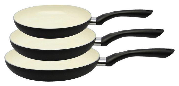 Set aus drei Pfannen Set aus drei Pfannen