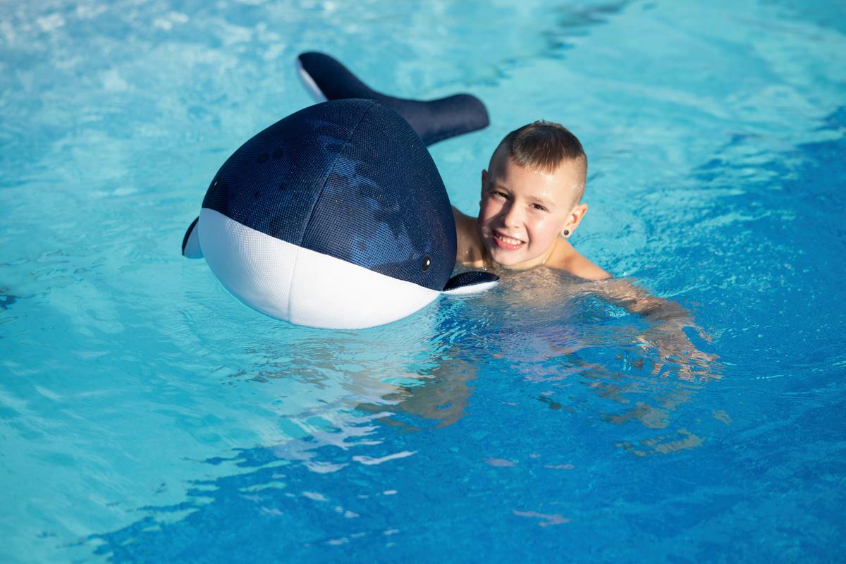 Schwimmtier Wal Blau, L/B/H: 50x104x30cm - Blau, KONVENTIONELL, Textil (50/104/30cm)