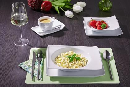 Moderne Kaffeetasse aus weißem Porzellan, 220 ml Moderne Kaffeetasse aus weißem Porzellan, 220 ml