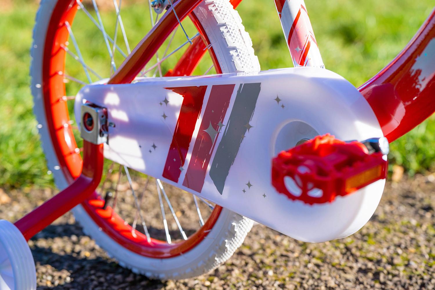 Radeln lernen leicht gemacht: Der perfekte 18 Zoll Fahrrad mit Stützrädern für Ihr Kind