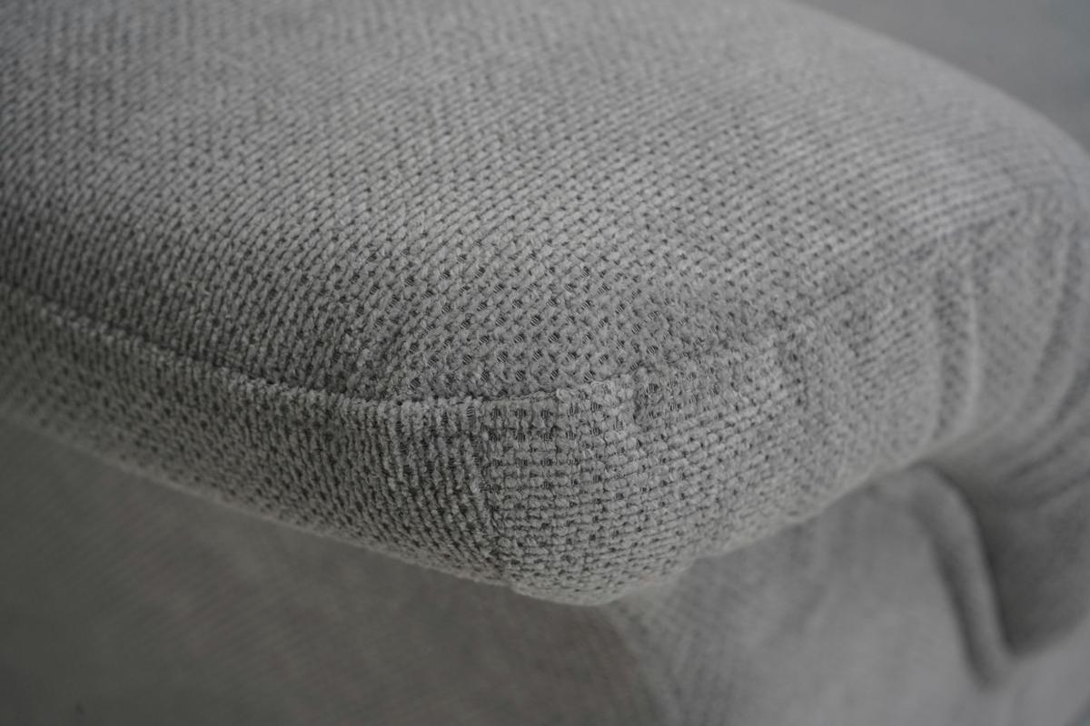 Rohová sedačka PORTLAND, pravá, strieborná - svetlosivá/strieborná, Konventionell, drevo/textil (245/196cm)