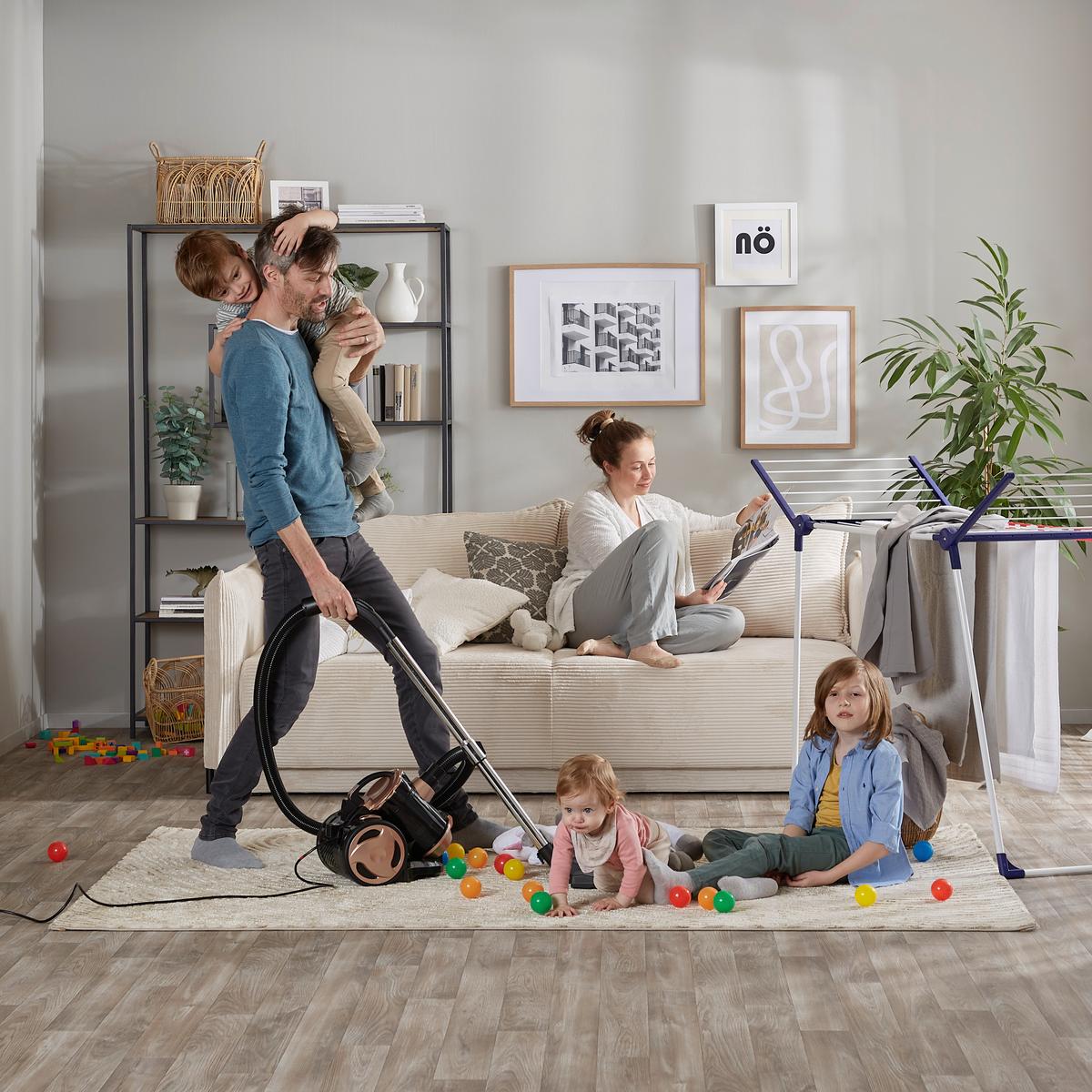 Staubsauger ohne Beutel 800 W - Roségold/Schwarz, KONVENTIONELL, Kunststoff/Metall (34/23,8/28,5cm) - Bono