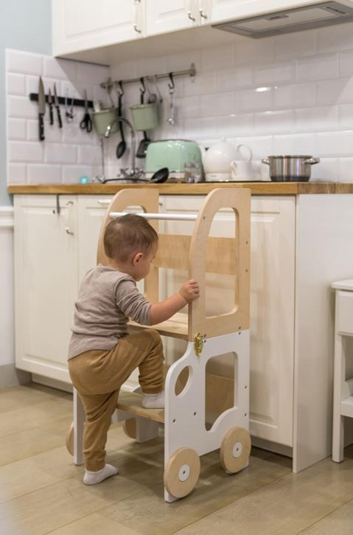 Hochstuhl Car Step Stool aus Holz Naturfarbe/Weiß - Naturfarben/Weiß, Basics, Holz (38/90/40cm)