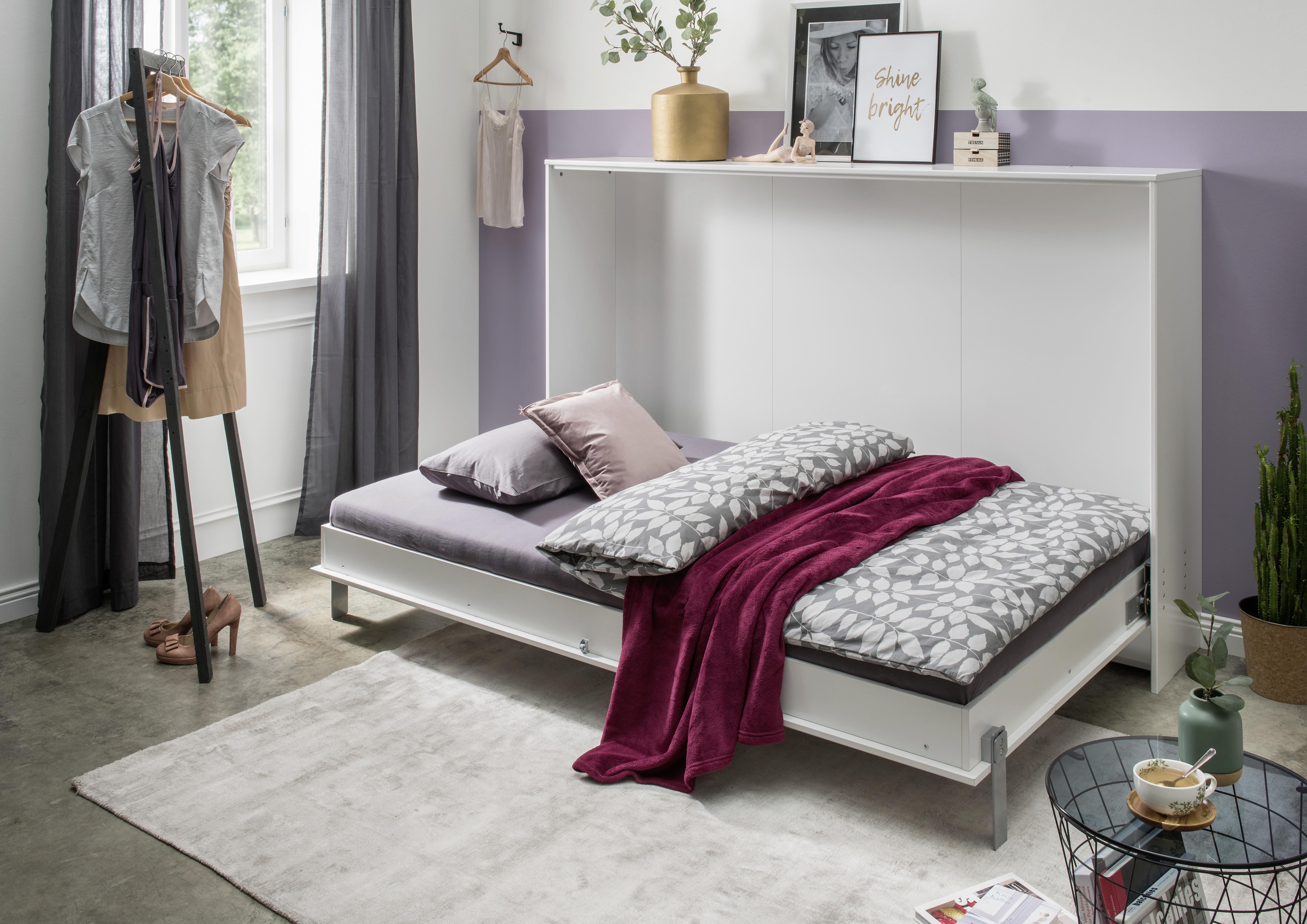 Weißes Klappbett mit Lattenrost Weißes Klappbett mit Lattenrost