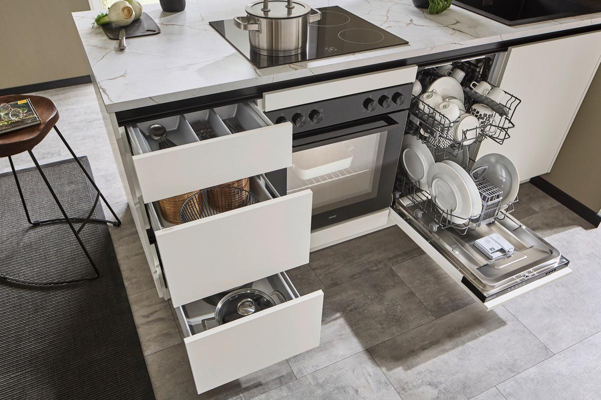 Einbauküche Ip 3150 - Nussbaumfarben/Weiß, MODERN, Holzwerkstoff (226,4cm) - Impuls