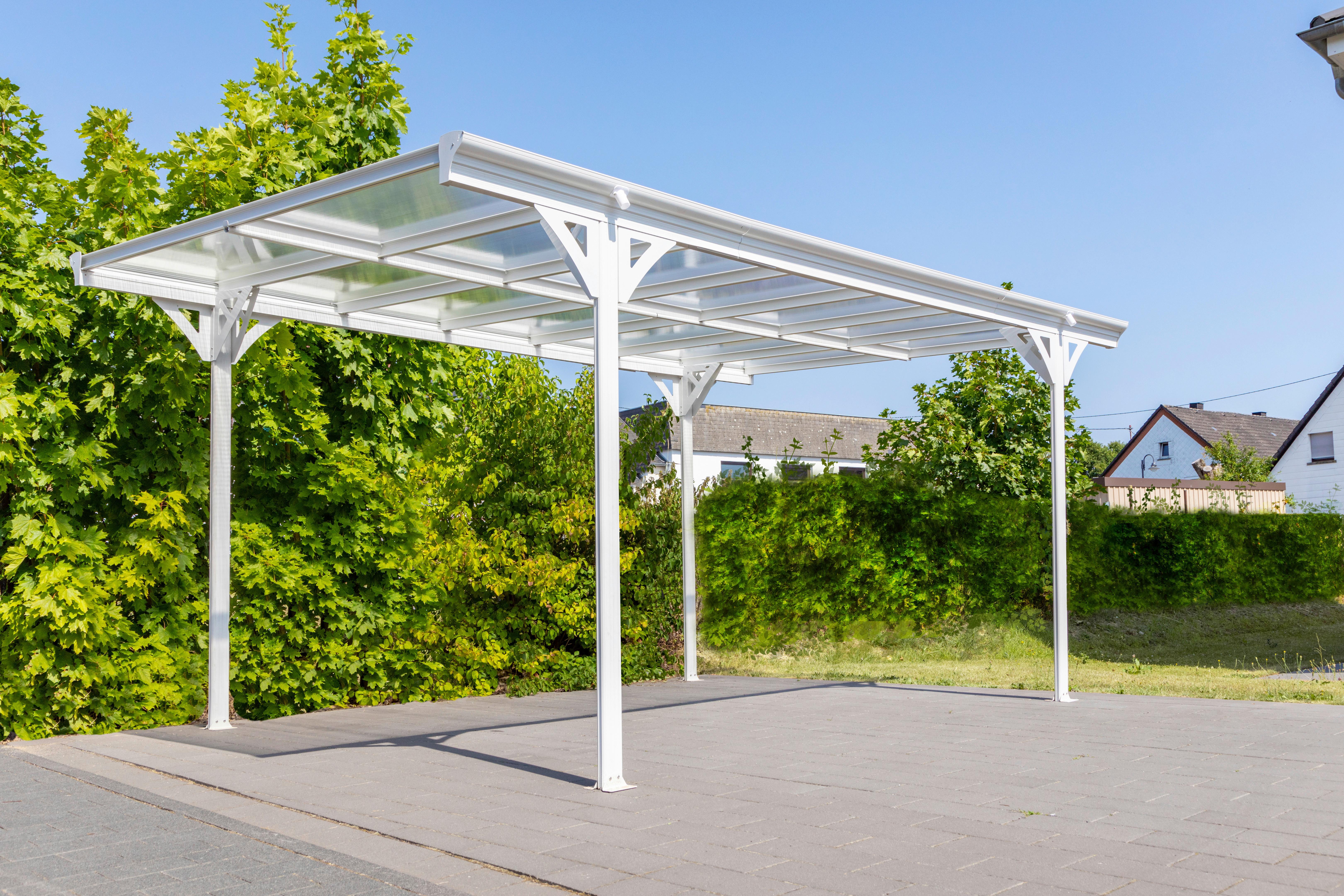 CARPORT mit Flachdach in Weiß