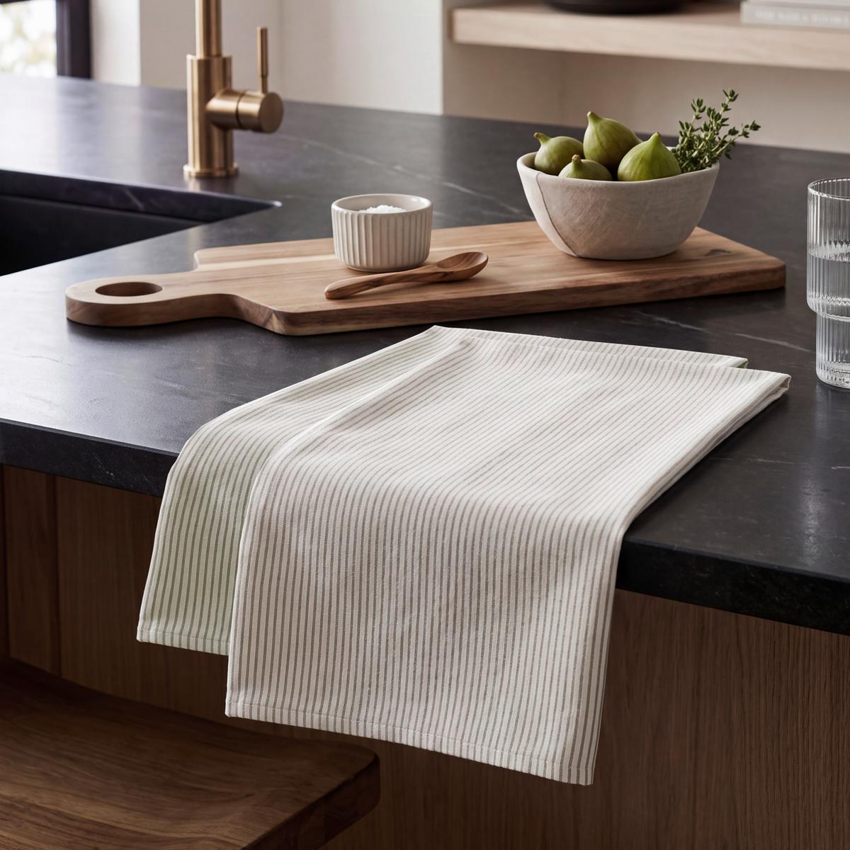 SADA UTIEROK NA RIAD HANNE - zelená, textil (50/70cm) - Mömax