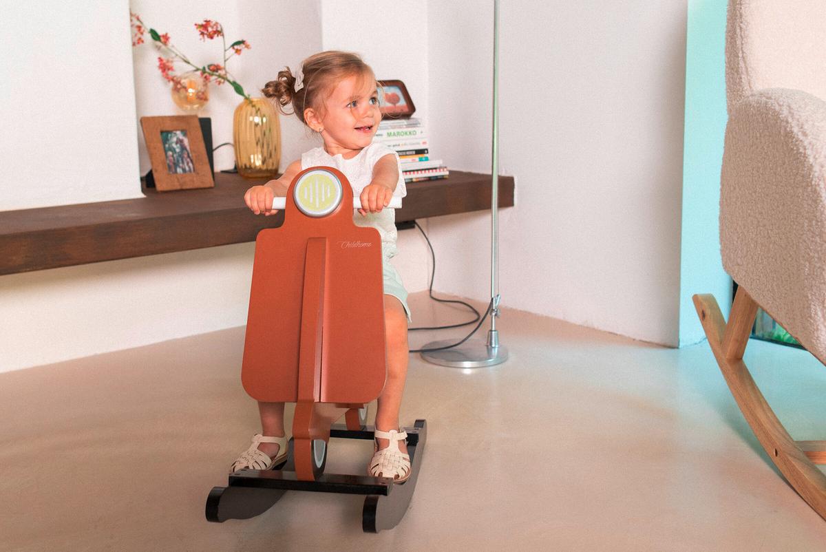 Schaukeltier Roller Schwarz, Rostfarben, L: 70 cm - Rostfarben/Schwarz, KONVENTIONELL, Holzwerkstoff (70/25/57cm) - Childhome