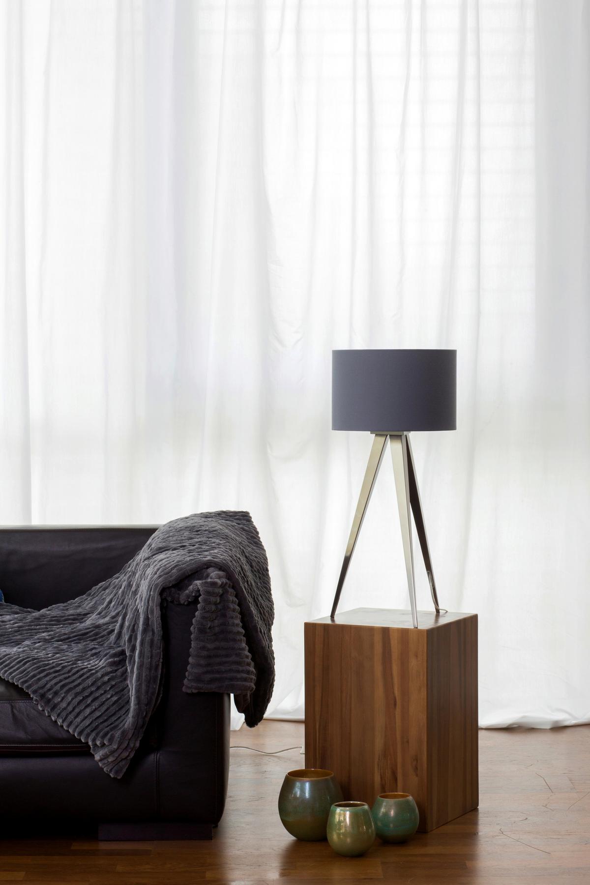 Tischlampe Tripod Nickelfarben mit Kippschalter - Nickelfarben, Basics, Textil/Metall (28/61,5cm) - Näve