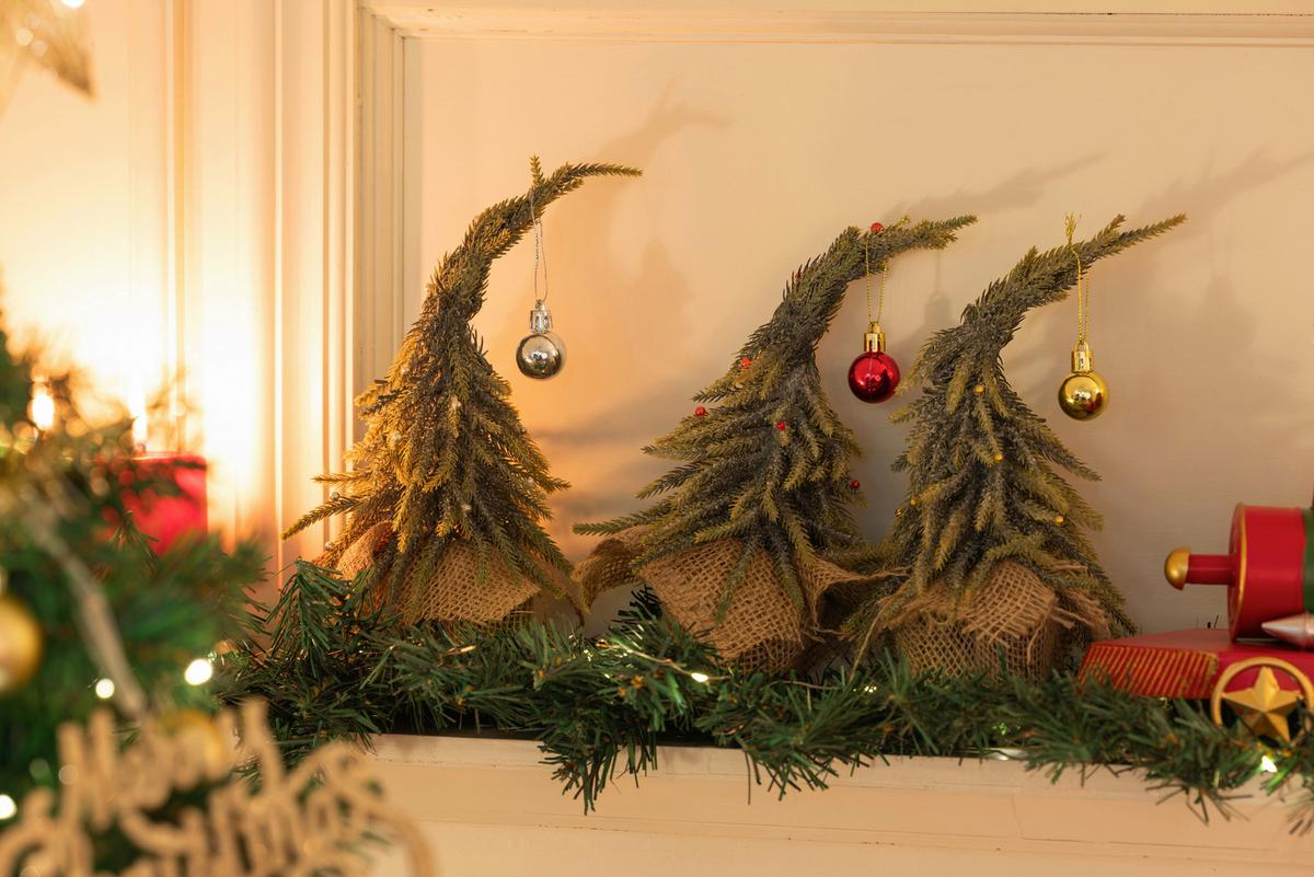 Karácsonyfa Luca - fekete/zöld, Konventionell, műanyag/textil (10/8/22cm) - Luca Bessoni