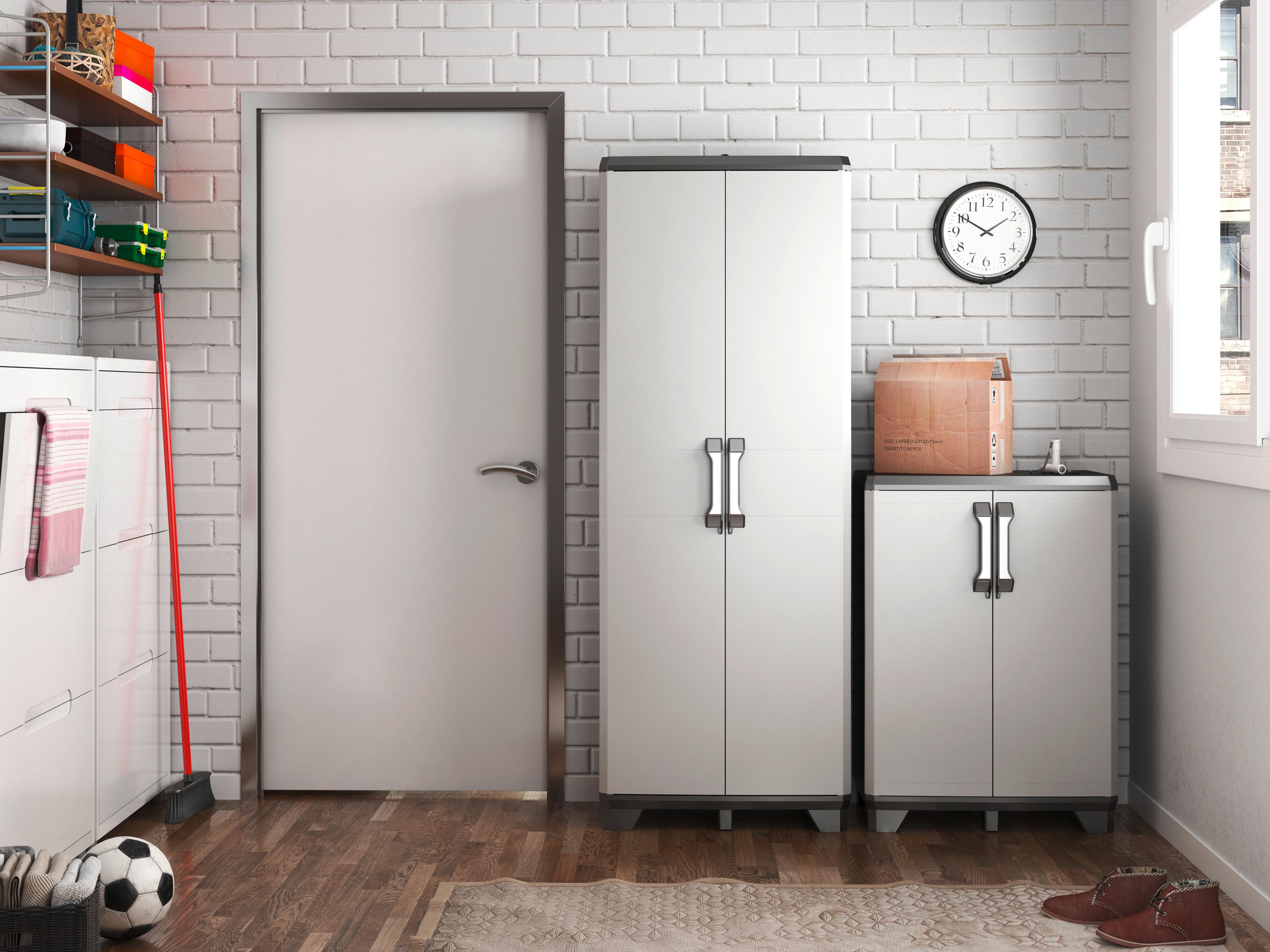 Kleiner Aufbewahrungsschrank aus Kunststoff