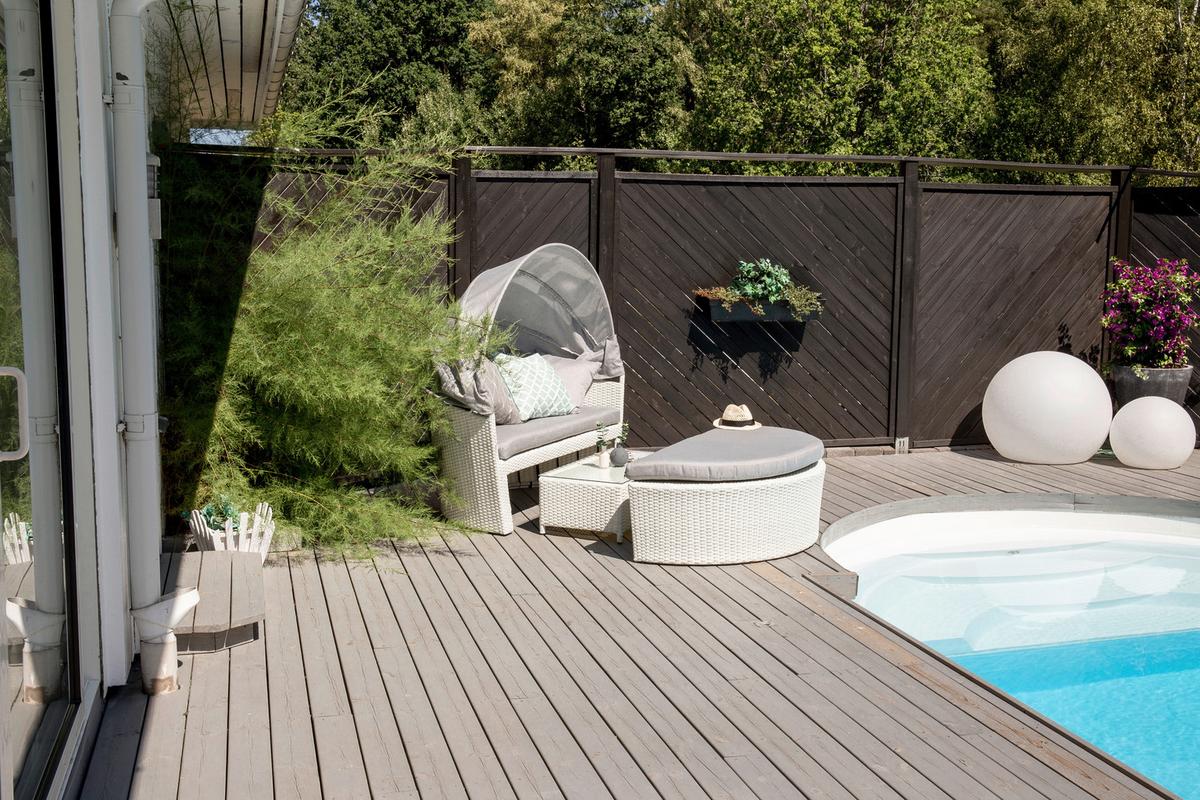 Sonneninsel Padova - Weiß, KONVENTIONELL, Kunststoff (153/72/76cm) - Gardenson